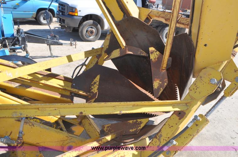 image for item G7436 Vermeer TS-44A tree spade