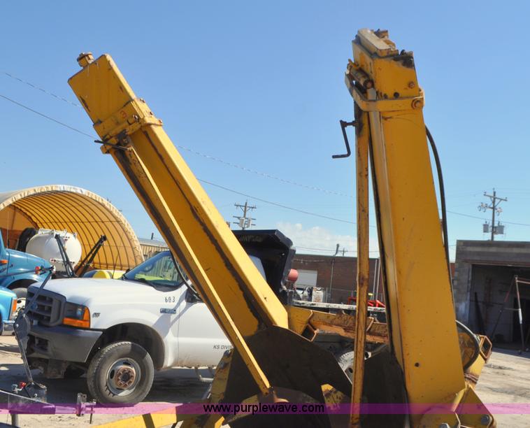 image for item G7436 Vermeer TS-44A tree spade