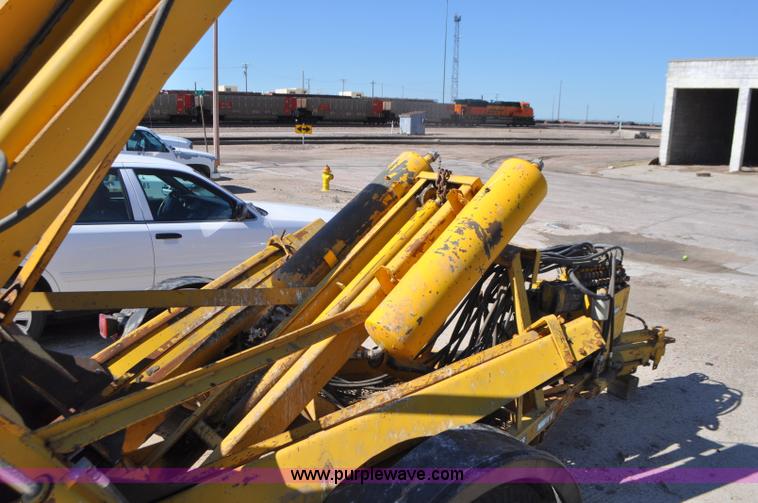 image for item G7436 Vermeer TS-44A tree spade