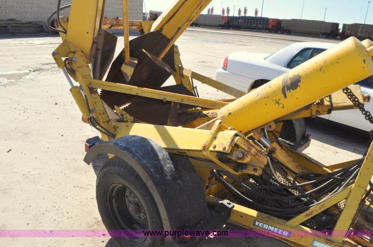 image for item G7436 Vermeer TS-44A tree spade