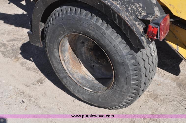 image for item G7436 Vermeer TS-44A tree spade