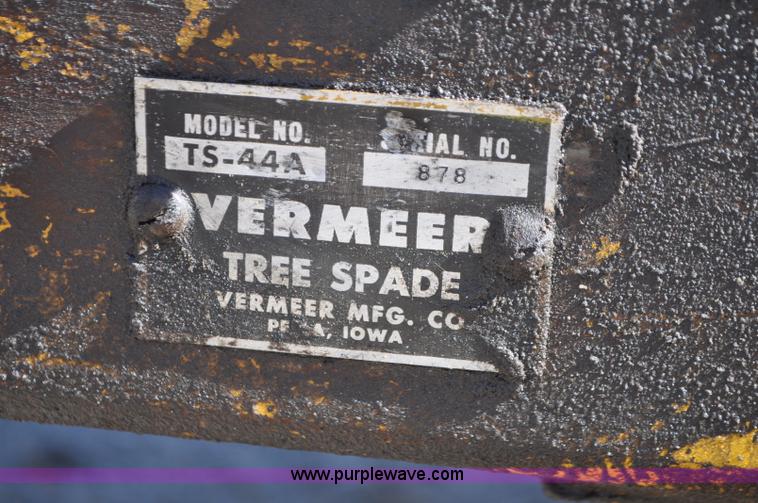 image for item G7436 Vermeer TS-44A tree spade