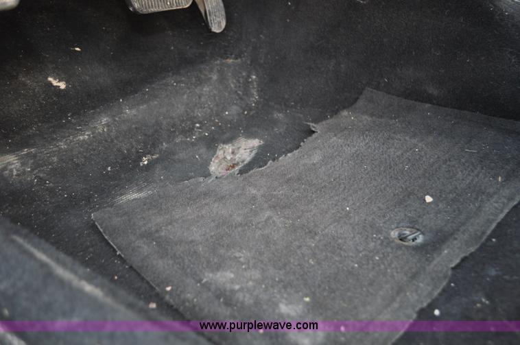 image for item G7438 2009 Ford Crown Victoria