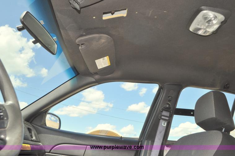 image for item G7438 2009 Ford Crown Victoria