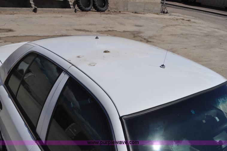 image for item G7438 2009 Ford Crown Victoria