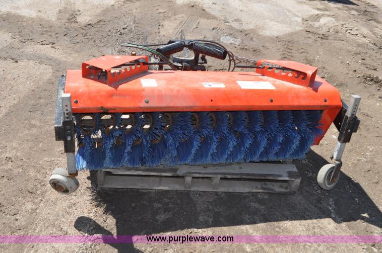 image for item G7451 Kubota L2162 broom