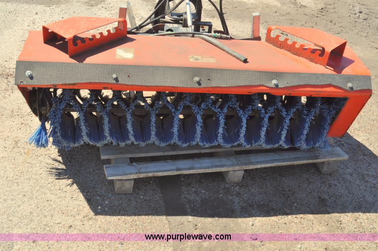 image for item G7452 Kubota L2162 broom