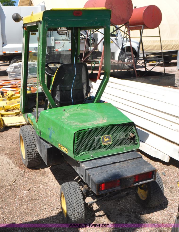 image for item G7456 John Deere 4100 lawn mower