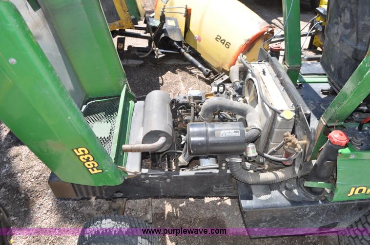 image for item G7456 John Deere 4100 lawn mower