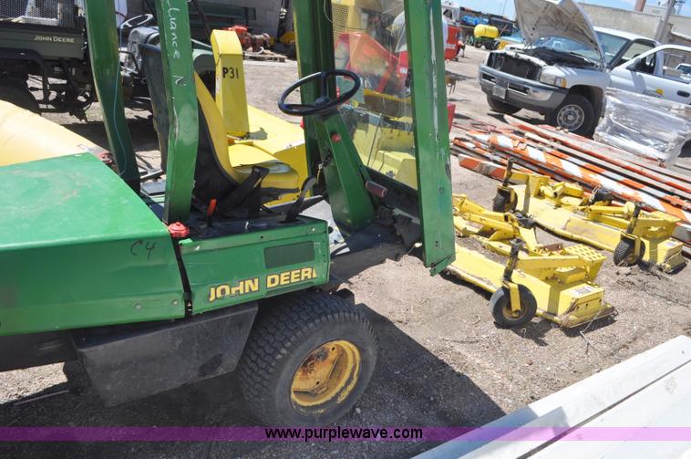 image for item G7456 John Deere 4100 lawn mower