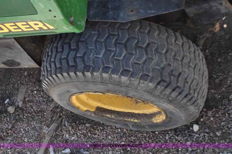 image for item G7456 John Deere 4100 lawn mower
