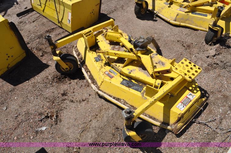 image for item G7456 John Deere 4100 lawn mower