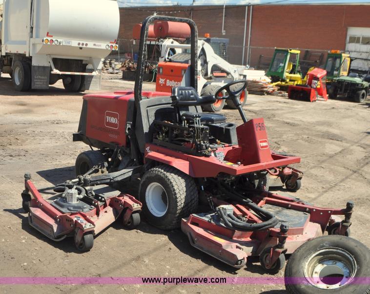 image for item G7458 Toro Groundsmaster 4000D lawn mower