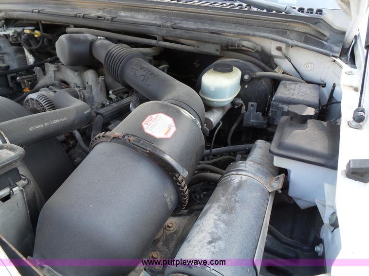 image for item J4001 1999 Ford F250 Super Duty utility truck