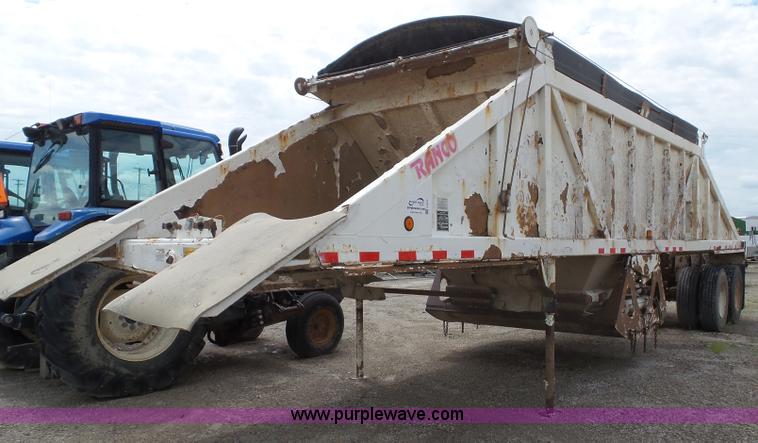 image for item J4027 2000 Ranco bottom dump trailer
