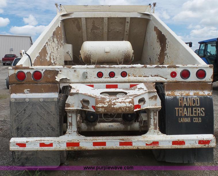 image for item J4027 2000 Ranco bottom dump trailer