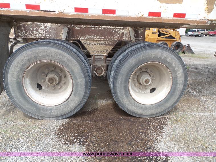 image for item J4027 2000 Ranco bottom dump trailer