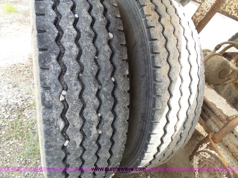 image for item J4027 2000 Ranco bottom dump trailer