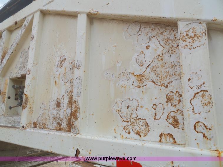 image for item J4027 2000 Ranco bottom dump trailer