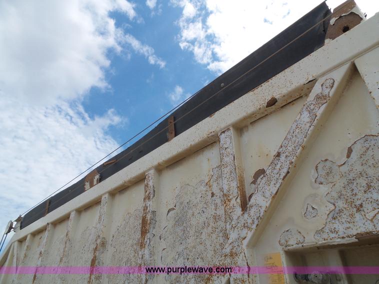 image for item J4027 2000 Ranco bottom dump trailer