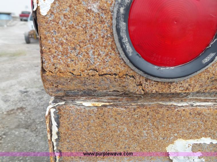 image for item J4027 2000 Ranco bottom dump trailer