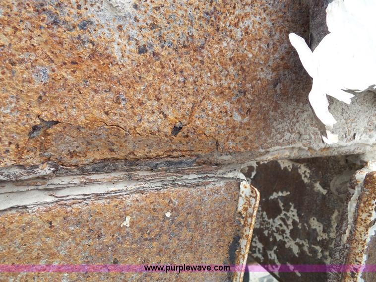 image for item J4027 2000 Ranco bottom dump trailer