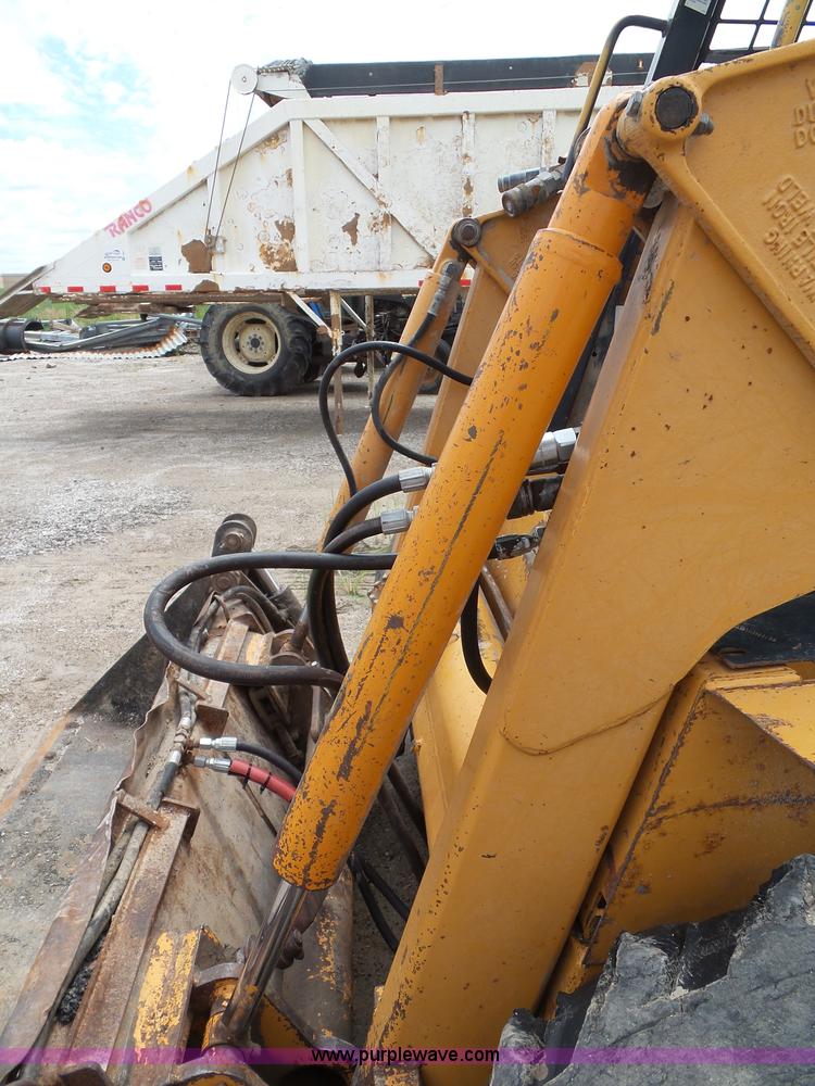 image for item J4028 1999 Case 1845C skid steer