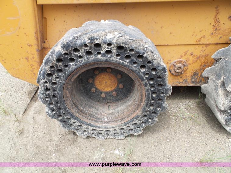 image for item J4028 1999 Case 1845C skid steer