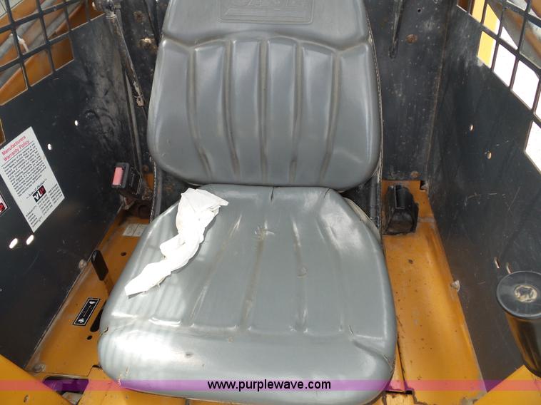 image for item J4028 1999 Case 1845C skid steer