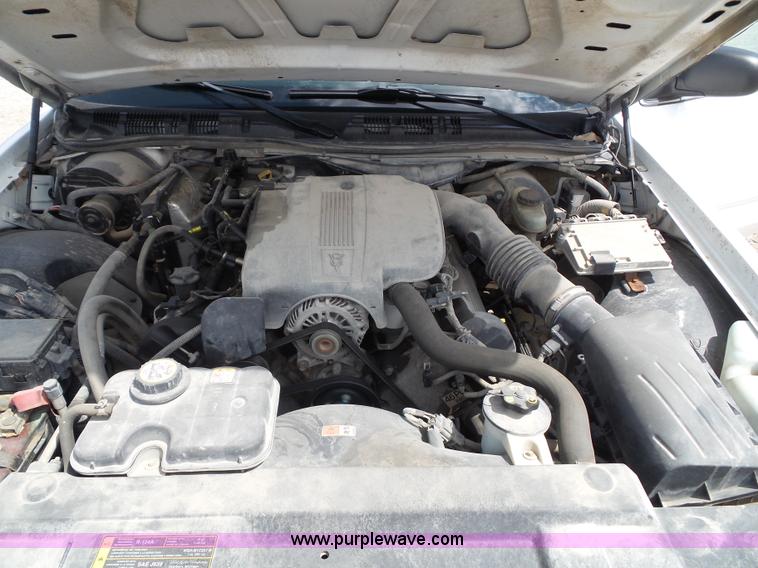 image for item J4029 2005 Ford Crown Victoria Police Interceptor