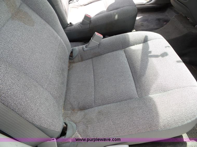 image for item J4029 2005 Ford Crown Victoria Police Interceptor