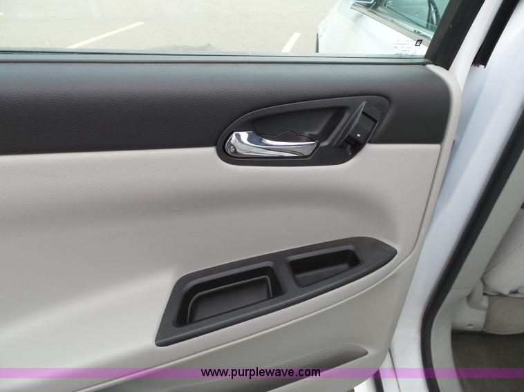 image for item J4810 2010 Chevrolet Impala