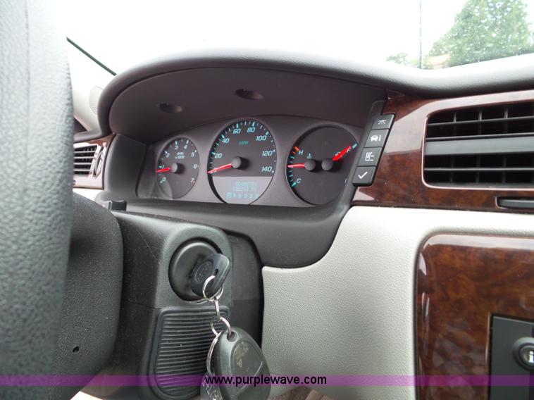 image for item J4810 2010 Chevrolet Impala