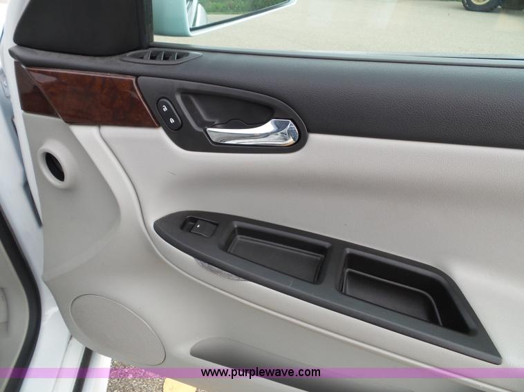 image for item J4810 2010 Chevrolet Impala