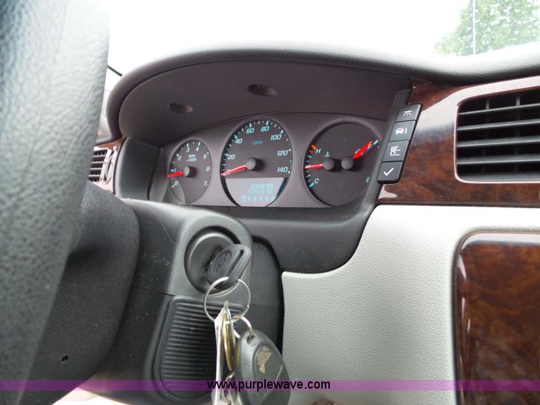 image for item J4811 2011 Chevrolet Impala