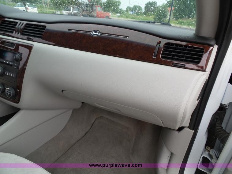 image for item J4811 2011 Chevrolet Impala