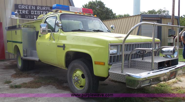 image for item J4812 1982 Chevrolet Custom Deluxe 30 Pierce pumper fire truck
