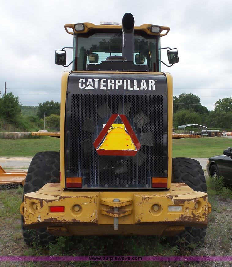 image for item J4820 2004 Caterpillar 924G wheel loader