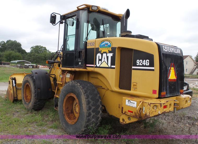 image for item J4820 2004 Caterpillar 924G wheel loader