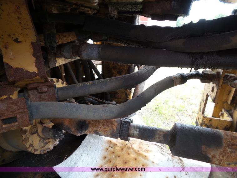 image for item J4820 2004 Caterpillar 924G wheel loader