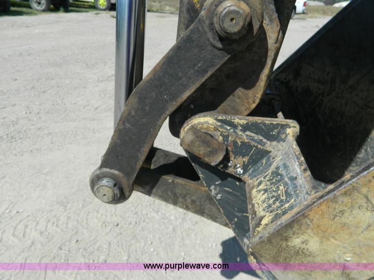 image for item J5097 2006 Komatsu WB140-2N backhoe