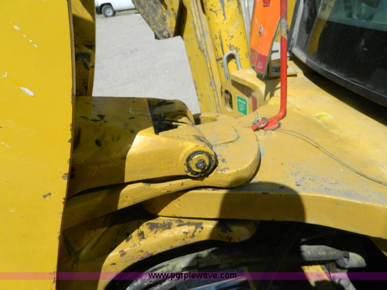 image for item J5097 2006 Komatsu WB140-2N backhoe