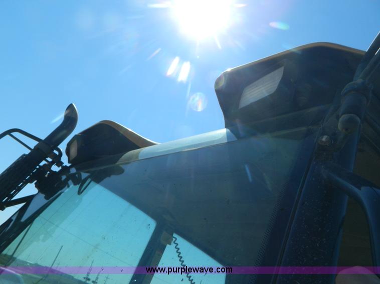 image for item J5097 2006 Komatsu WB140-2N backhoe