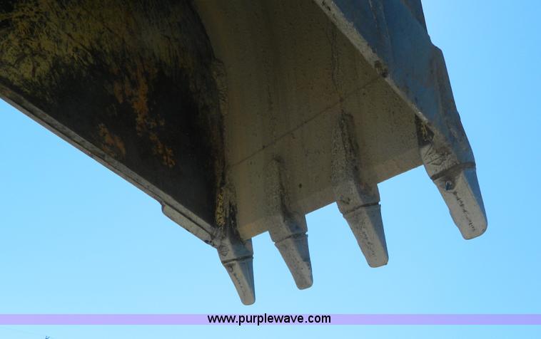 image for item J5097 2006 Komatsu WB140-2N backhoe