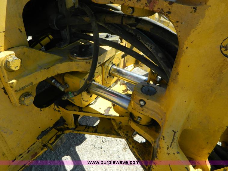 image for item J5097 2006 Komatsu WB140-2N backhoe