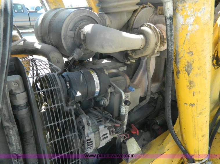 image for item J5097 2006 Komatsu WB140-2N backhoe