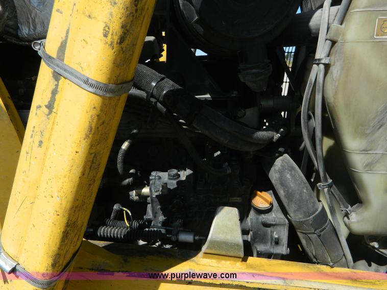 image for item J5097 2006 Komatsu WB140-2N backhoe