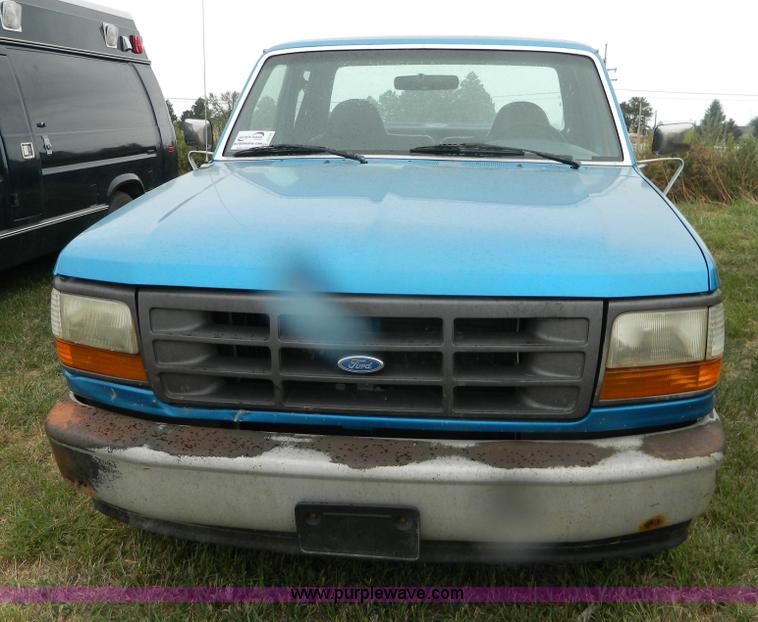 image for item J5101 1995 Ford F150 SuperCab pickup truck