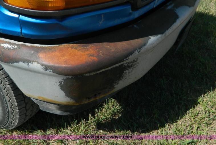 image for item J5101 1995 Ford F150 SuperCab pickup truck