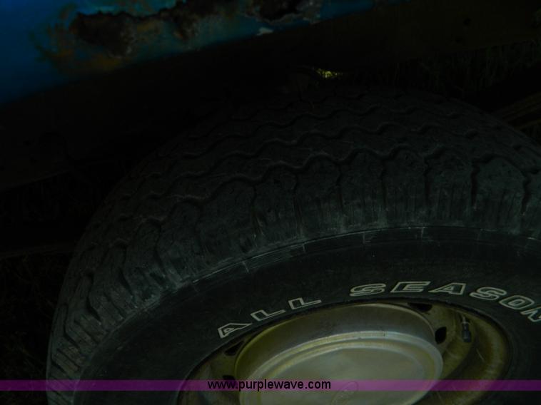 image for item J5101 1995 Ford F150 SuperCab pickup truck